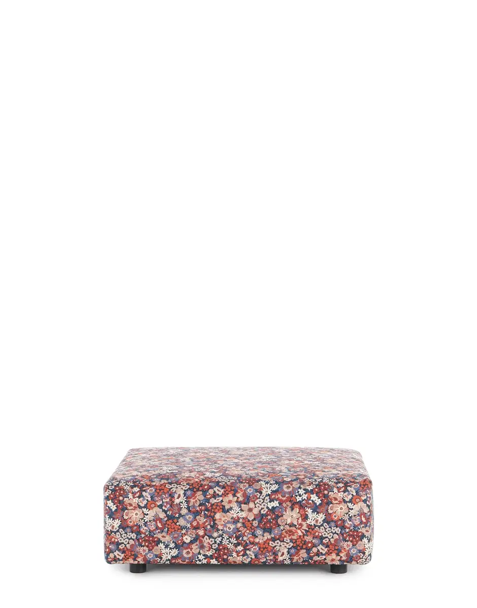 Kartell Plastics outdoor liberty pouf artemis Piero Lissoni