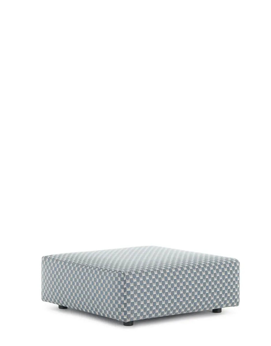 Kartell Plastics outdoor liberty pouf obi check Piero Lissoni Affare Del Giorno
