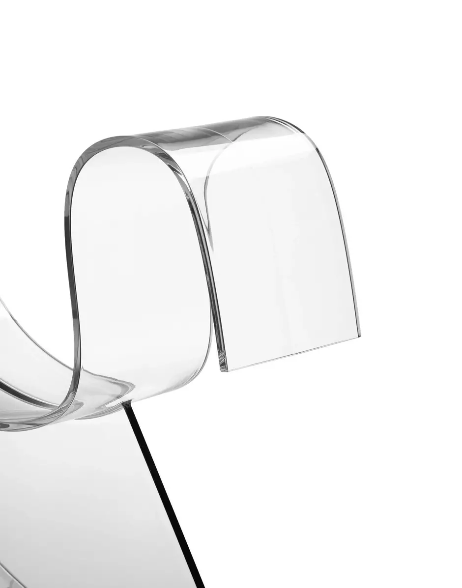 Kartell H-horse Nendo Nuovo
