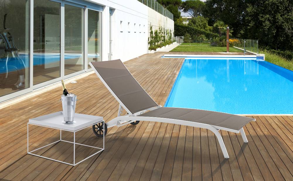 Oresteluchetta Tavolino da interno / esterno CHAPIN - C 50% di sconto per tempo limitato