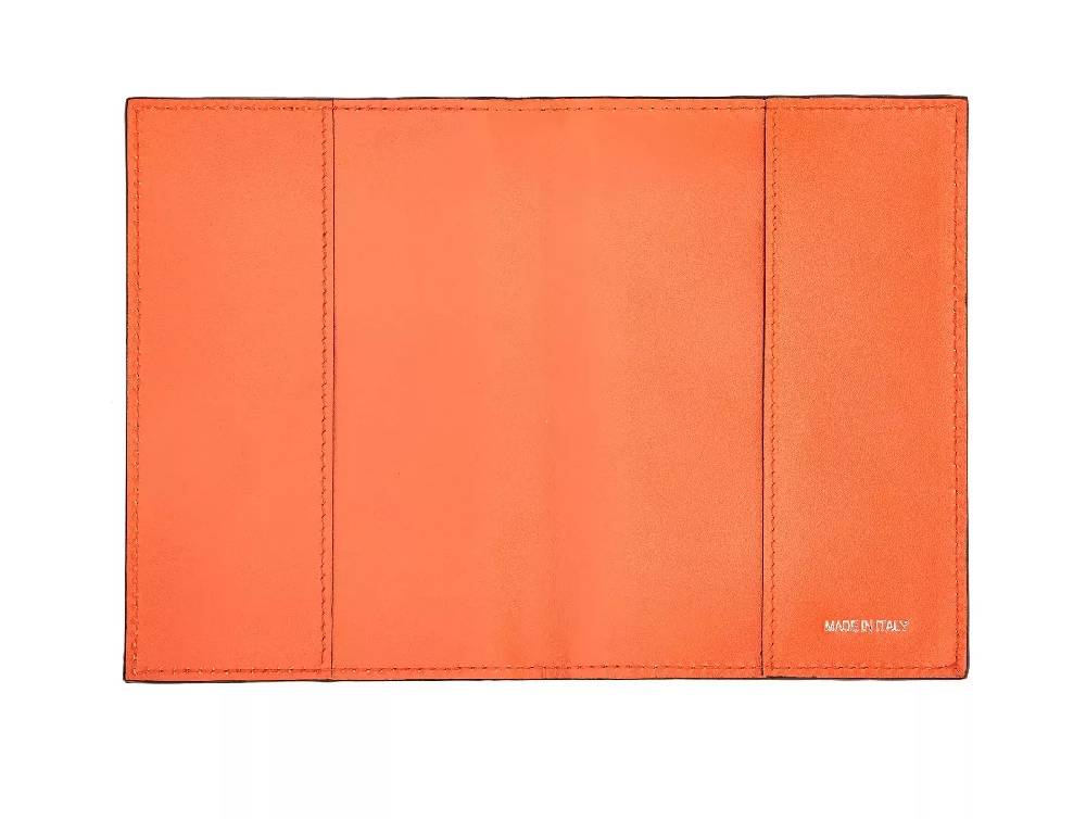 Pineider Porta Passaporto in Mini-Embossed Saldi