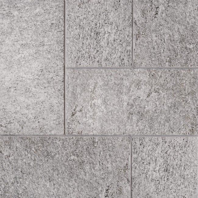 Leroymerlin Piastrella da pavimento interno ed esterno Alpi in gres porcellanato satinato grigio 30 x 15cm Sp. 9 mm traffico intenso (pei 4/5) R11 Offerta natalizia