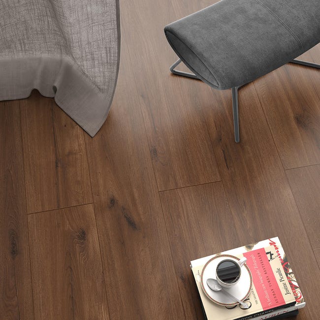 Leroymerlin Pavimento laminato ARTENS H20 GANDIS noce scuro resistente all'acqua Sp 10mm Affare Del Giorno