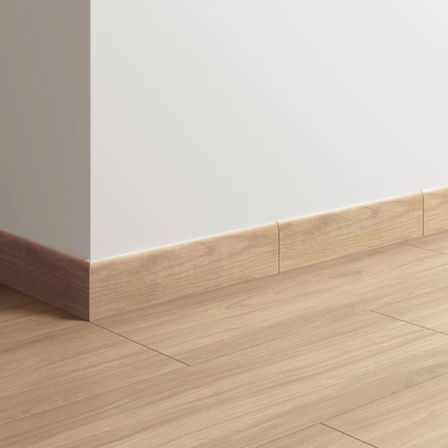 Leroymerlin Piastrella battiscopa Bois colore rovere H 8 x L 33 cm x Sp 8 mm Ritorno libero