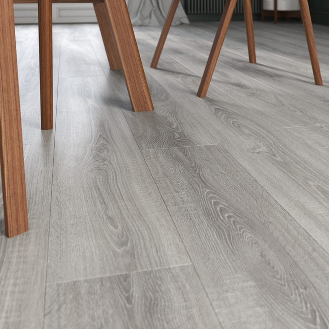 Leroymerlin Pavimento laminato ARTENS DESIGN Fernie grigio resistente all'acqua Sp 12mm In vendita