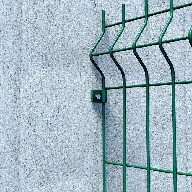 Leroymerlin Piastra di montaggio in ACCIAIO FERRO BULLONI Medium 10 pz quadrato H 1 cm x L 3 2 cm x L 3 2 cm verde Prezzo basso