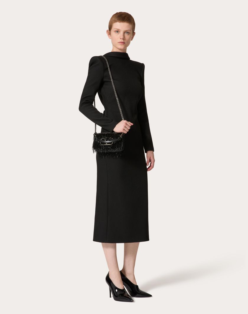 Valentino Handbags Borsa Piccola A Spalla Valentino Garavani Locò Ricamata per Donna in Nero | Valentino IT Presa