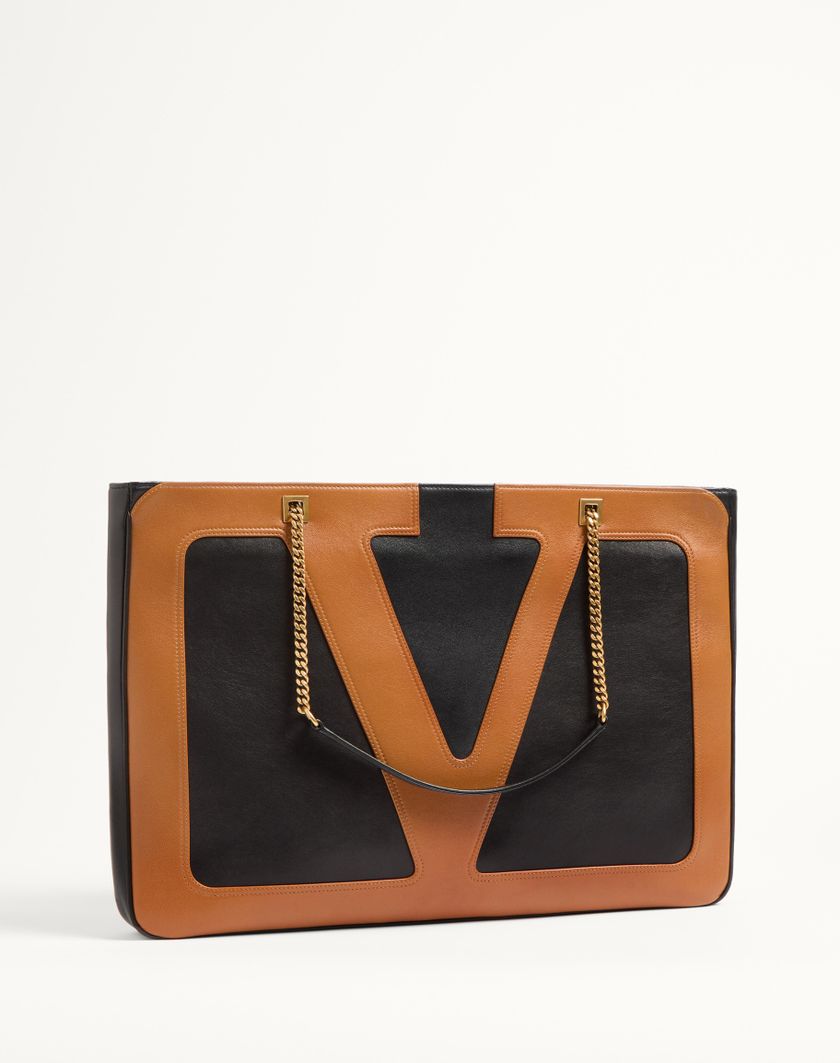 Valentino Handbags Borsa Shopping Grande Valentino Garavani Viva Superstar In Nappa per Uomo in Nero/spezia | Valentino IT Moda