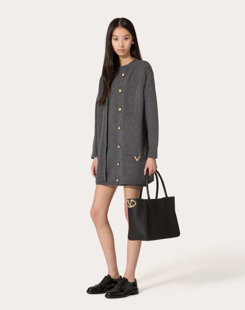 Valentino Handbags Borsa Shopping Vlogo Side In Vitello Nappato per Donna in Nero | Valentino IT Shopping Online