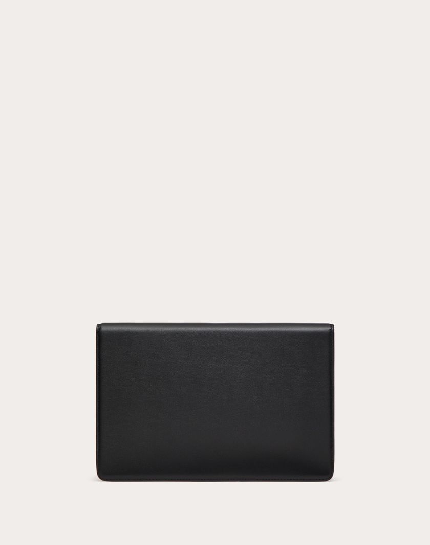 Valentino Handbags Pochette Valentino Garavani Locò In Vitello per Donna in Nero | Valentino IT Moda