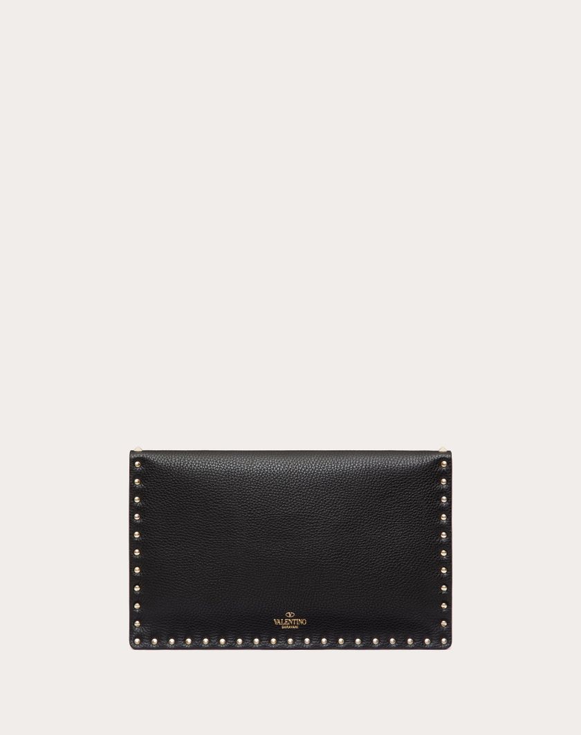 Valentino Handbags Pouch Rockstud In Vitello Granato per Donna in Nero | Valentino IT Acquista Ora