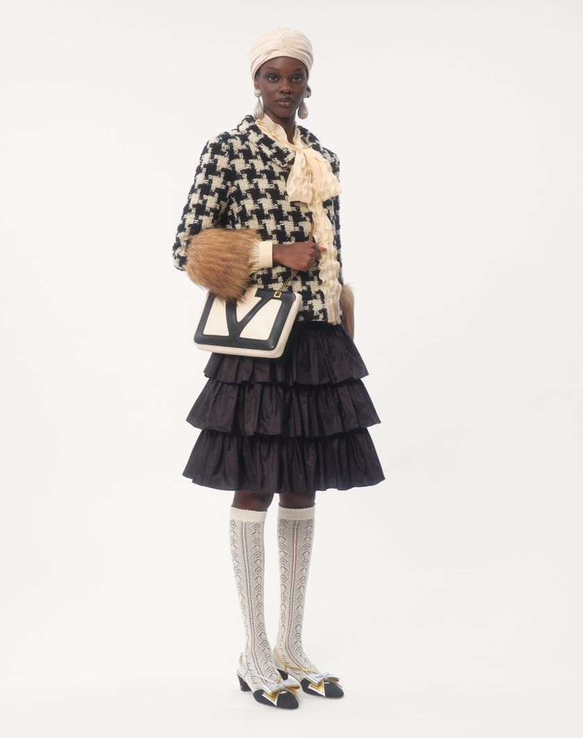 Valentino Handbags Gonna In Taffetas A Balze per Donna in Ametista | Valentino IT Presa