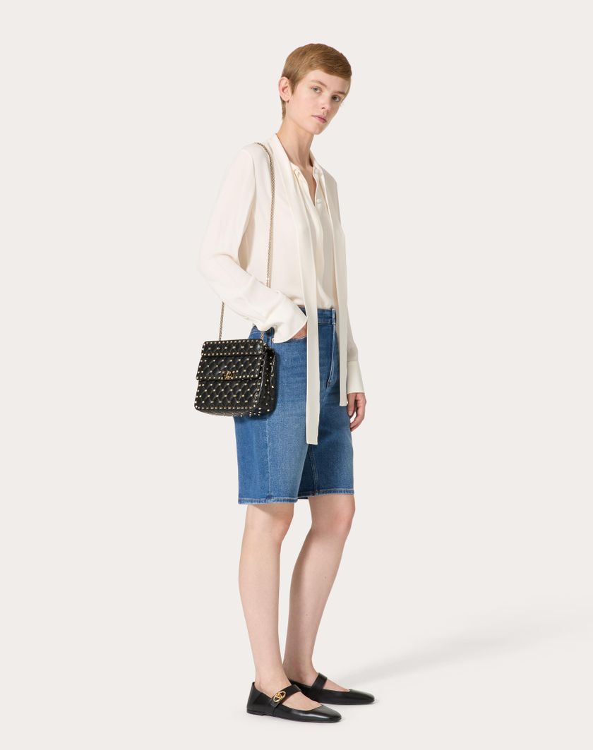 Valentino Handbags Borsa Media Rockstud Spike In Nappa per Donna in Light Ivory | Valentino IT Promozione