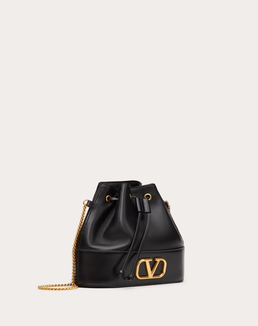Valentino Handbags Mini Secchiello Con Catena Vlogo Signature In Nappa per Donna in Light Ivory | Valentino IT Promozione Limitata
