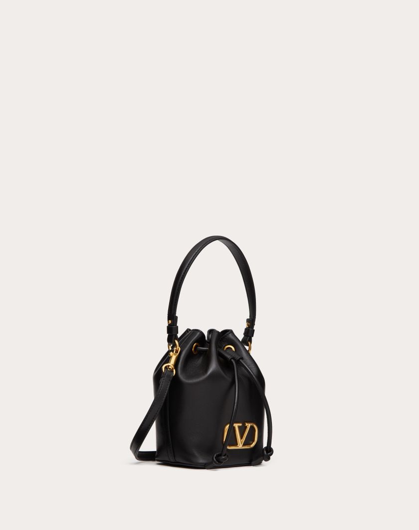 Valentino Handbags Mini Borsa A Secchiello Vlogo Signature In Nappa per Donna in Nero | Valentino IT Shopping Online