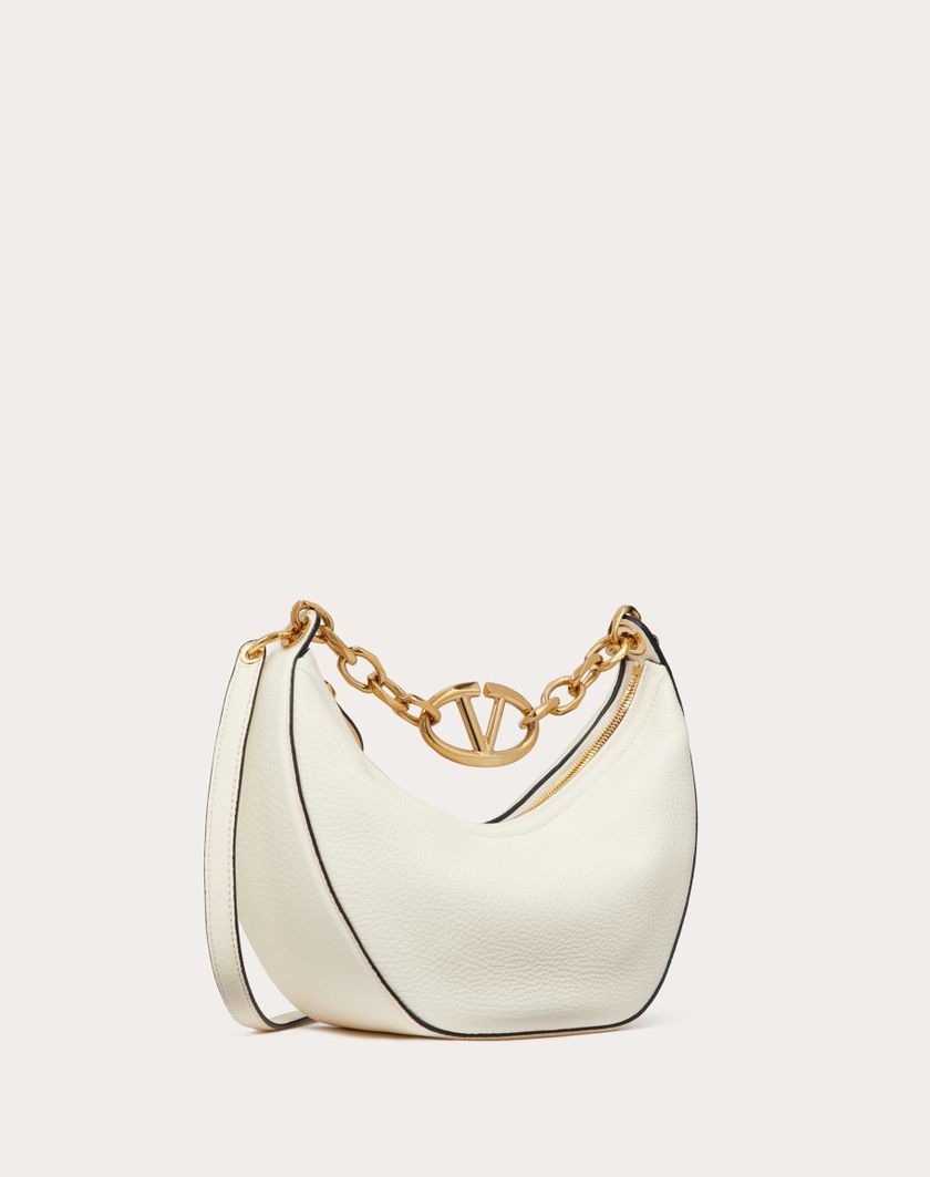 Valentino Handbags Hobo Piccola Vlogo Moon Bag In Vitello Granato Con Catena per Donna in Nero | Valentino IT Affare Del Giorno