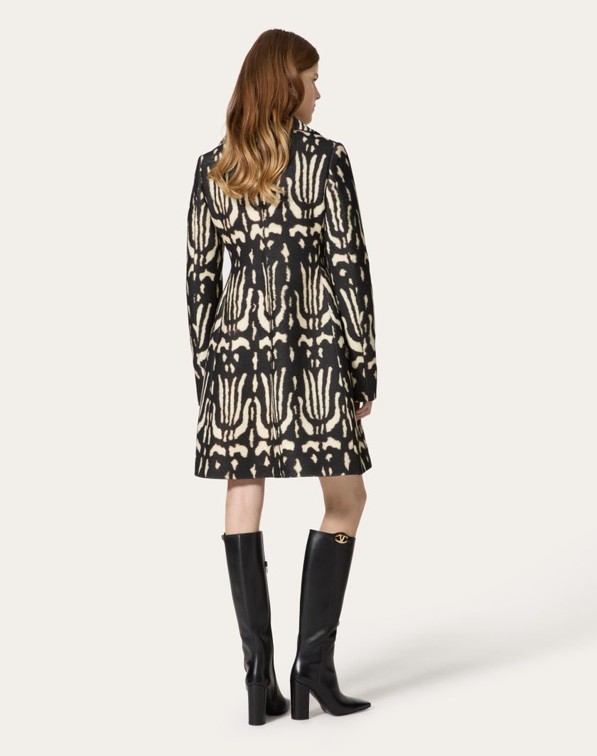 Valentino Handbags Cappotto In Valentino Wildprint 98 per Donna in Nero | Valentino IT Italia