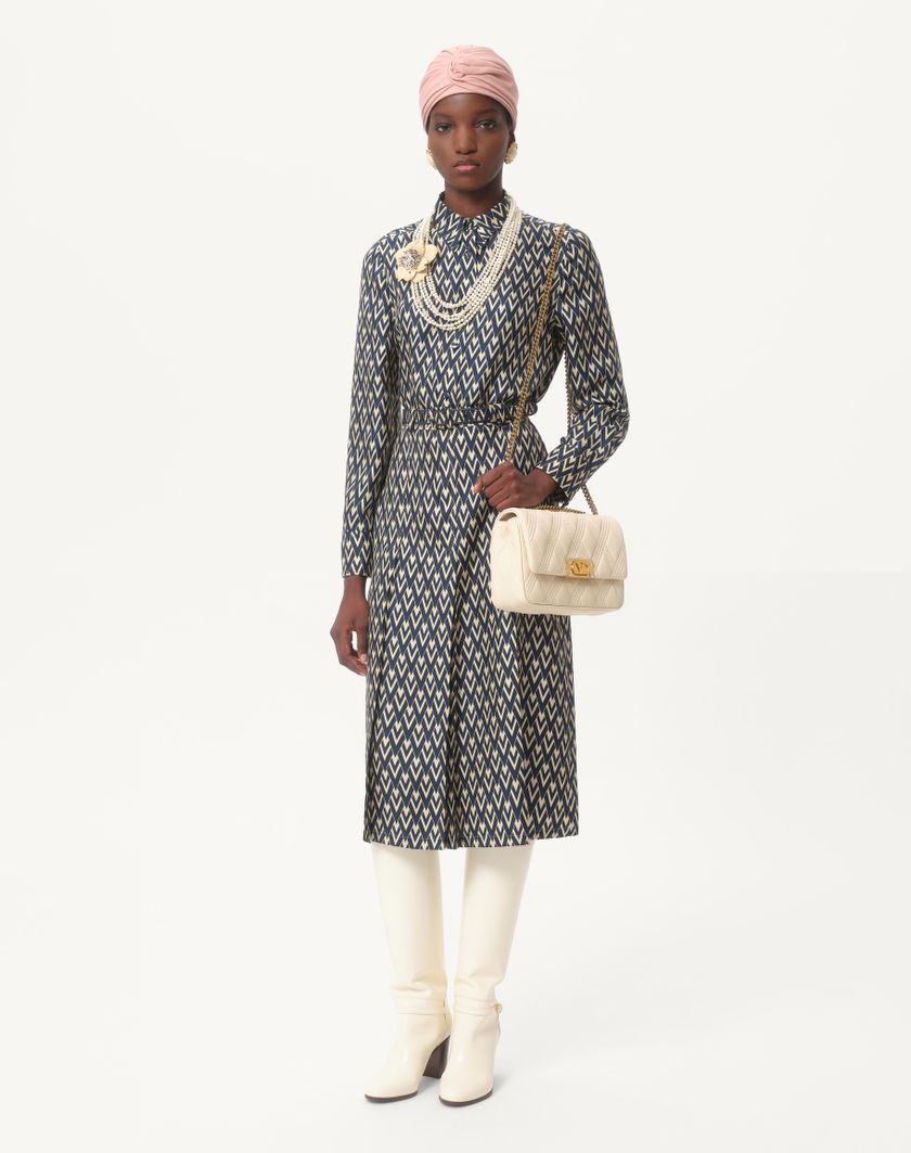 Valentino Handbags Camicia In Twill Toute La V per Donna in Nero/avorio | Valentino IT Qualità Garantita