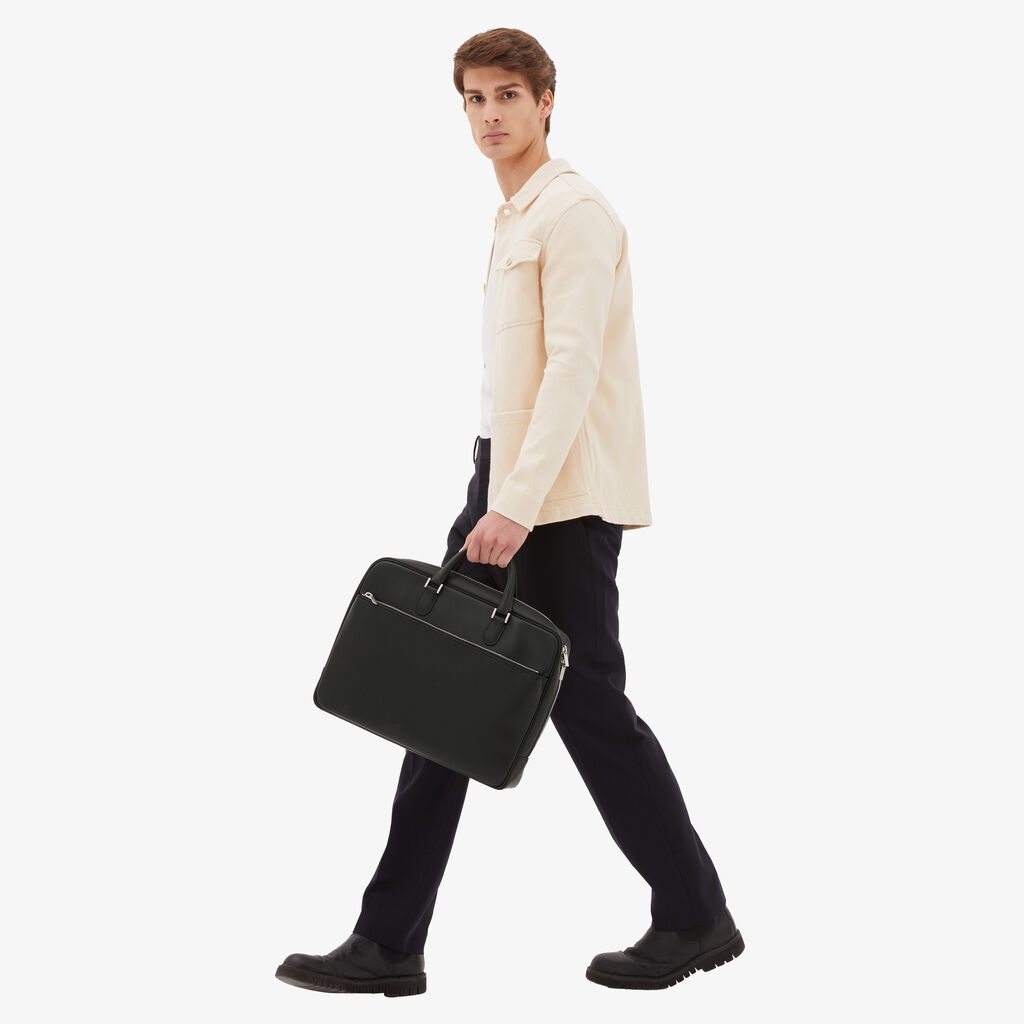Valextra Borsa business Media in Pelle Nera | Valextra Avietta Sottocosto