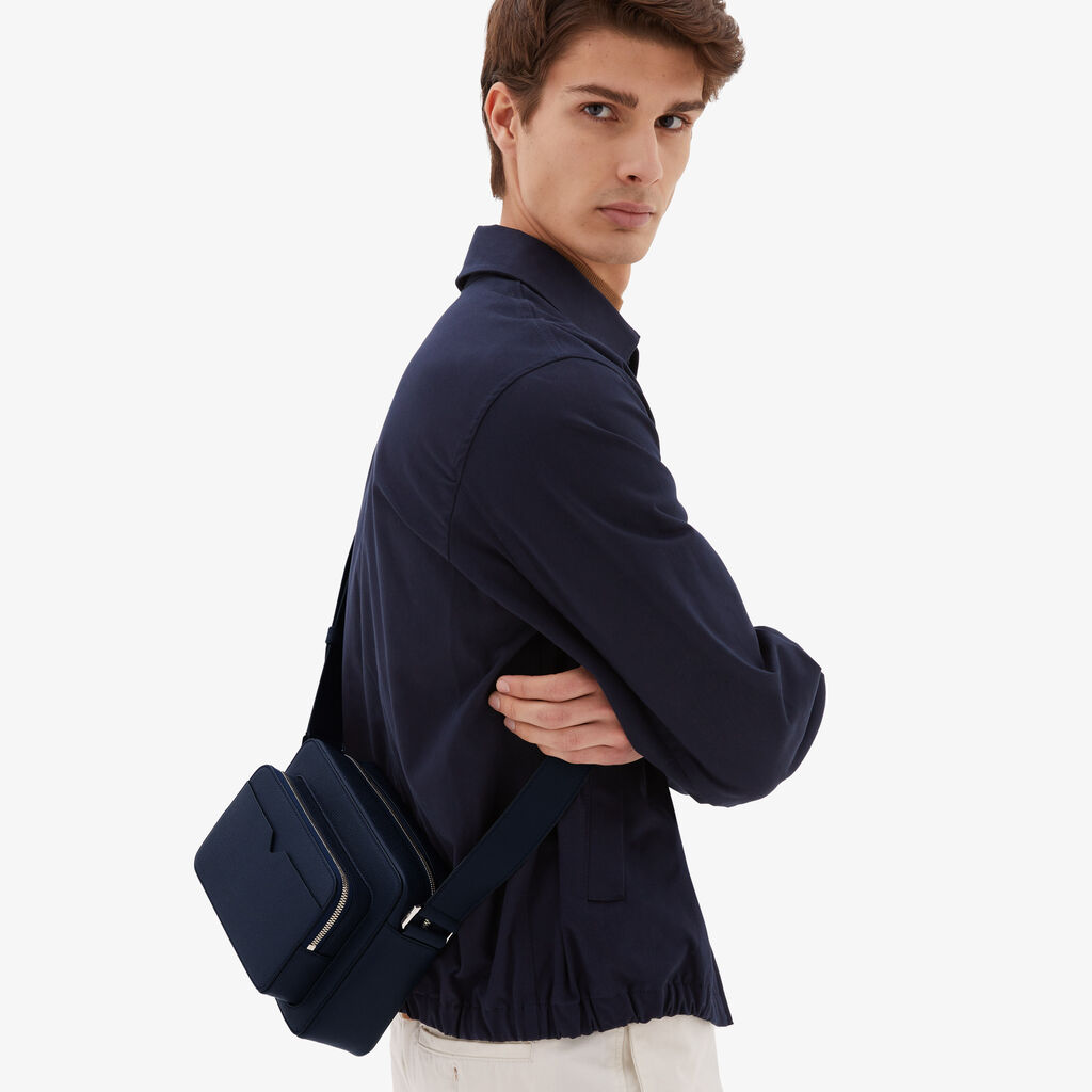 Valextra Borsetta Reporter in Pelle Blu con zip | Valextra V-Line Nuovo