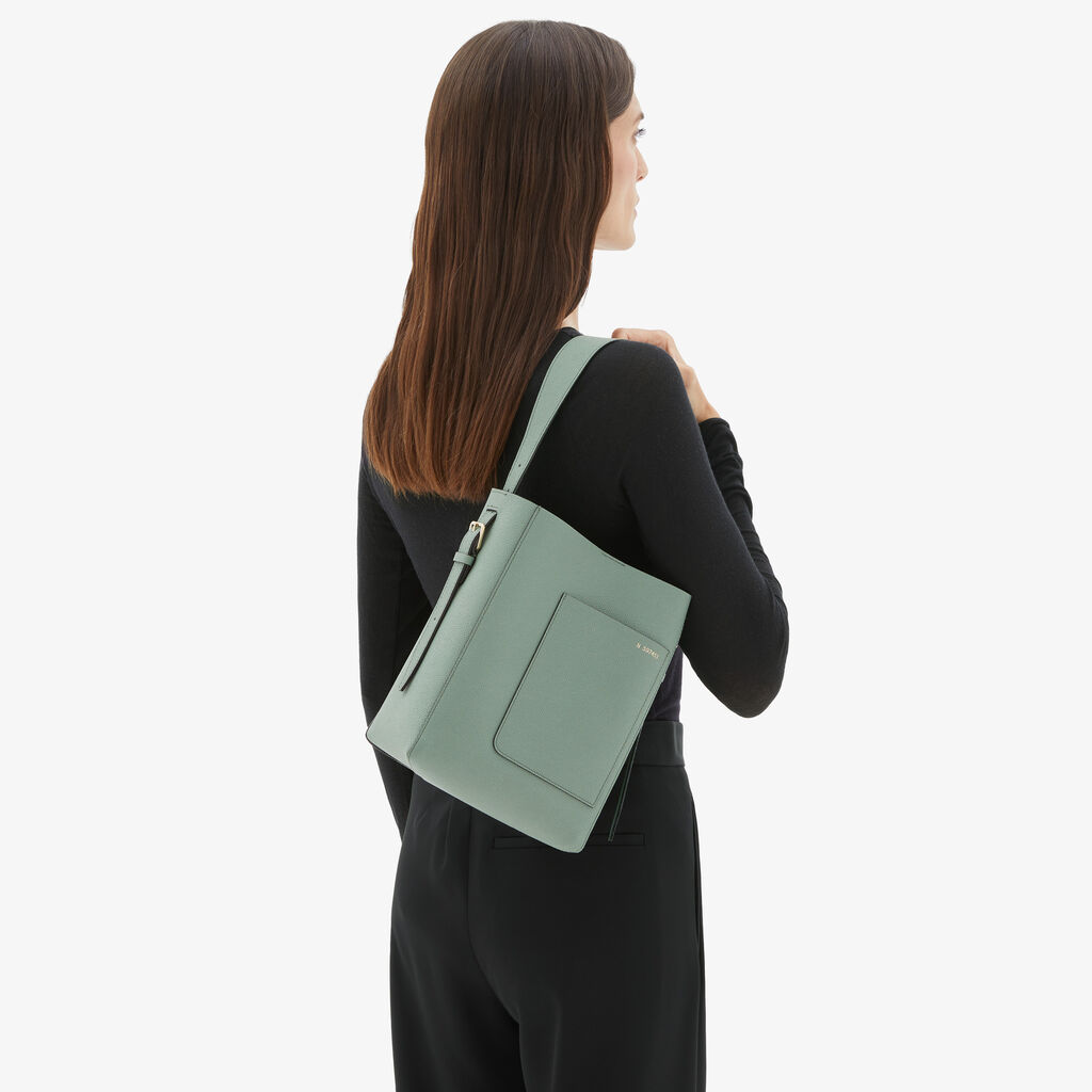 Valextra Borsa a Secchiello Soft Mini | Pelle di vitello Millepunte | Verde Eucalipto | Valextra Italy