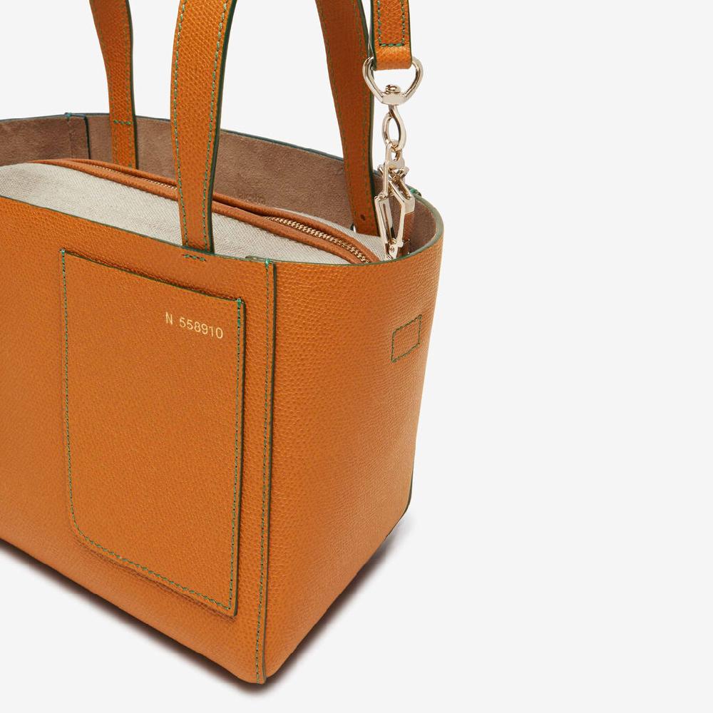 Valextra Borsa Secchiello da Donna in Pelle Marrone rigida | Valextra Soft 2025