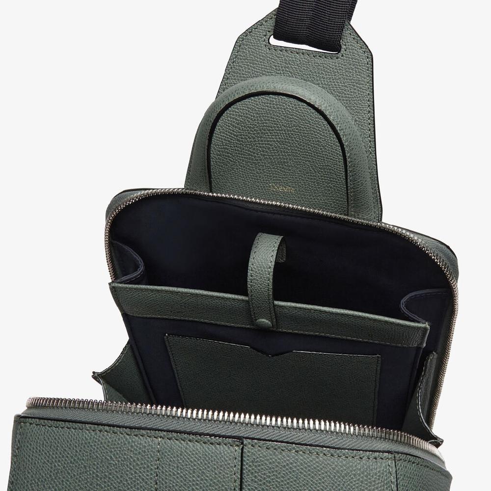 Valextra Zaino da Uomo in Pelle Verde di Lusso | Valextra V-Line Negozio