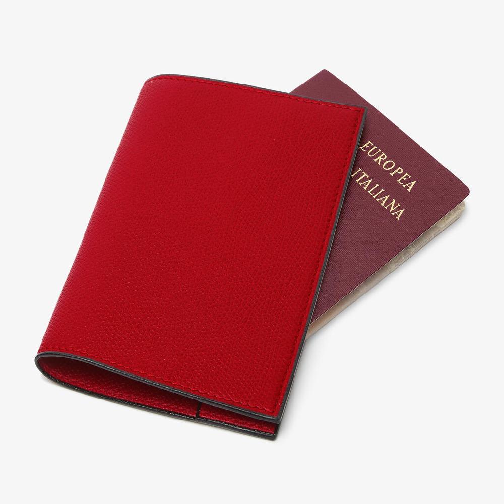 Valextra Porta passaporto da Donna in Pelle Rossa di Lusso | Valextra Italy