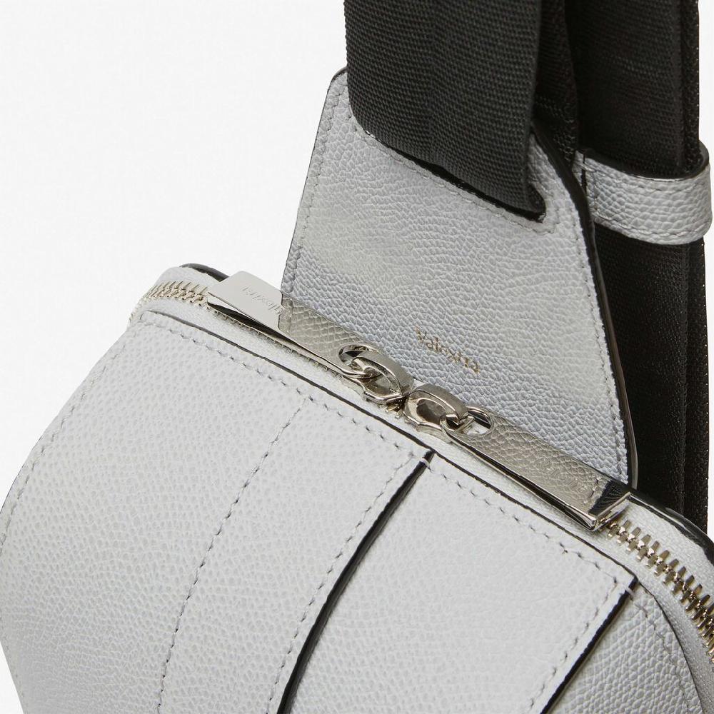 Valextra Zaino monospalla ergonomico in Pelle Grigia | Valextra V-Line Qualità