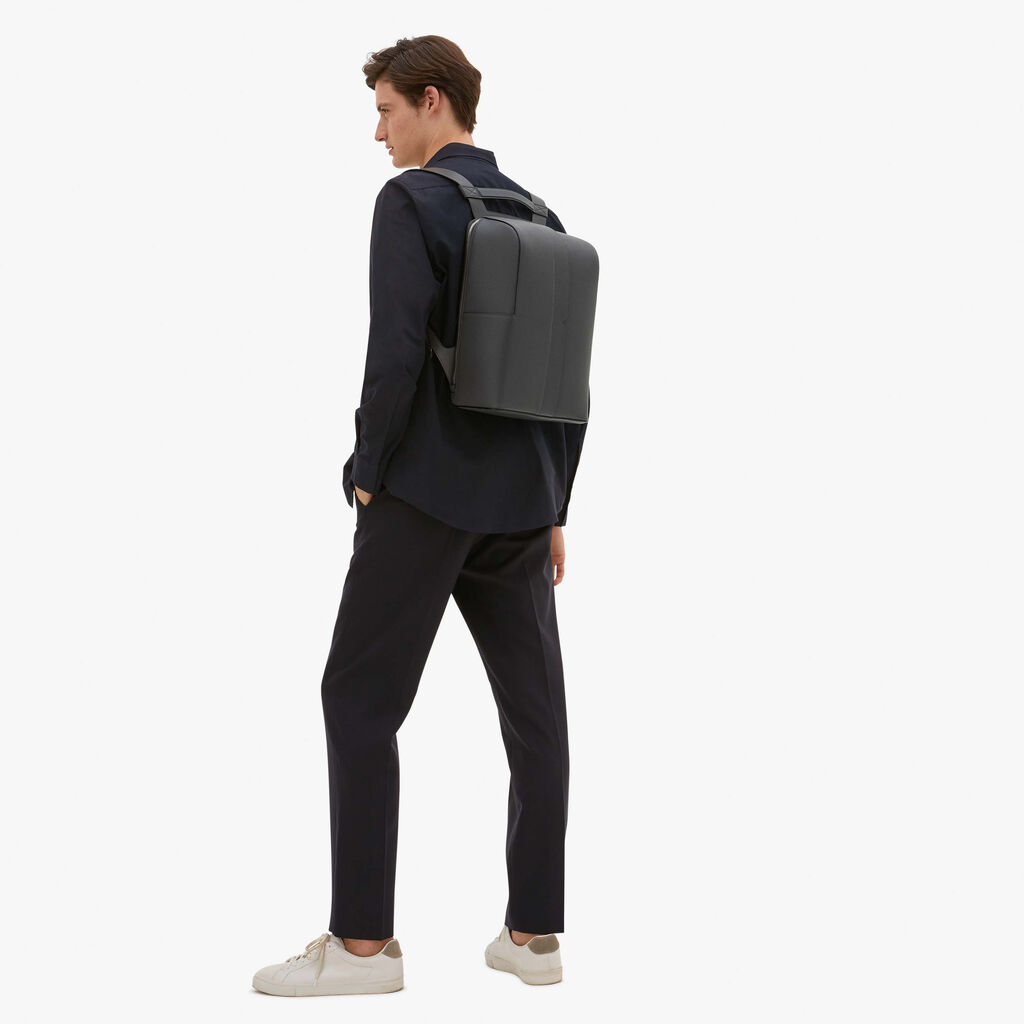Valextra Valextra V-Line: Zaino da viaggio porta PC in Pelle Grigia Novità