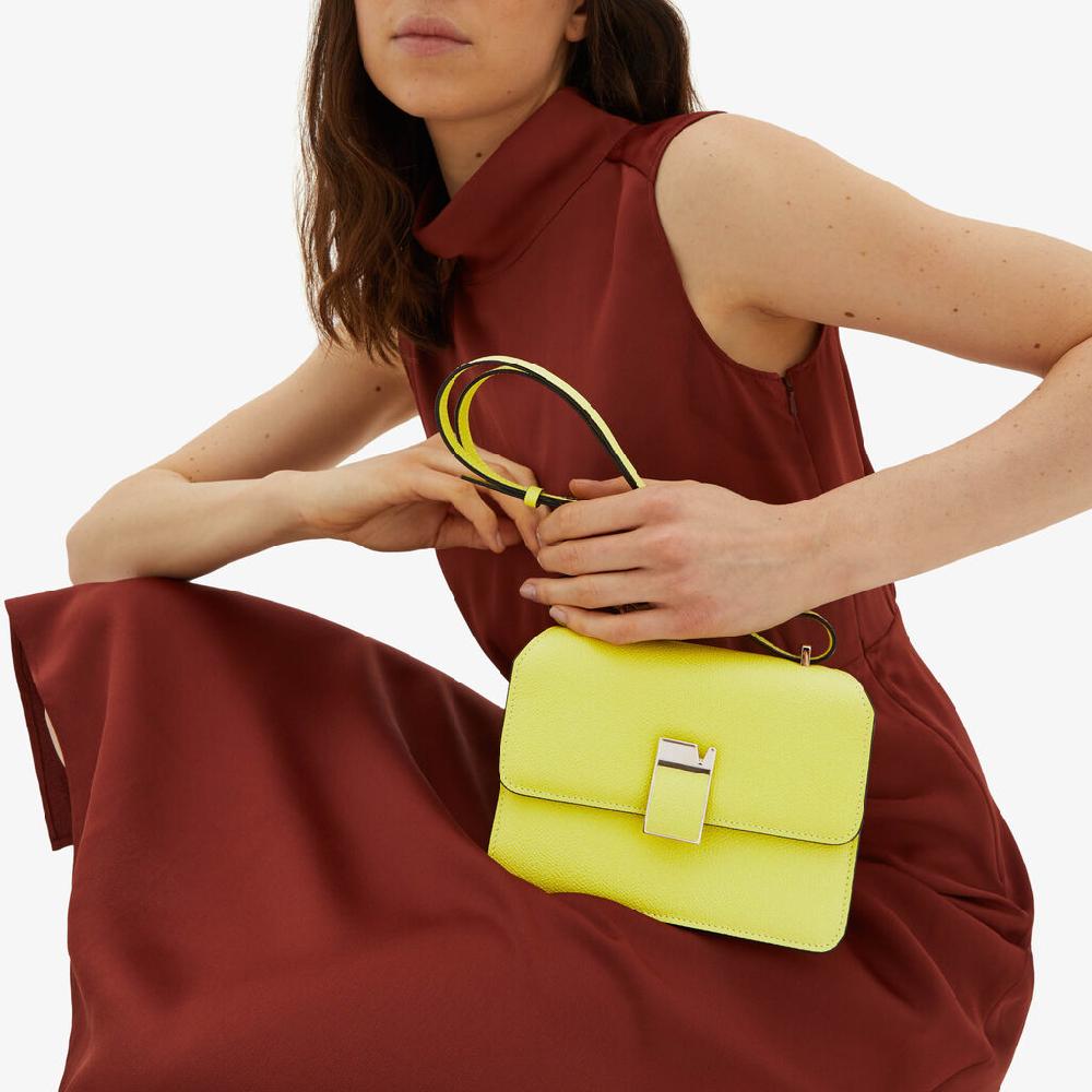 Valextra Borsa a tracolla da Donna in Pelle Gialla di Lusso | Valextra Moda