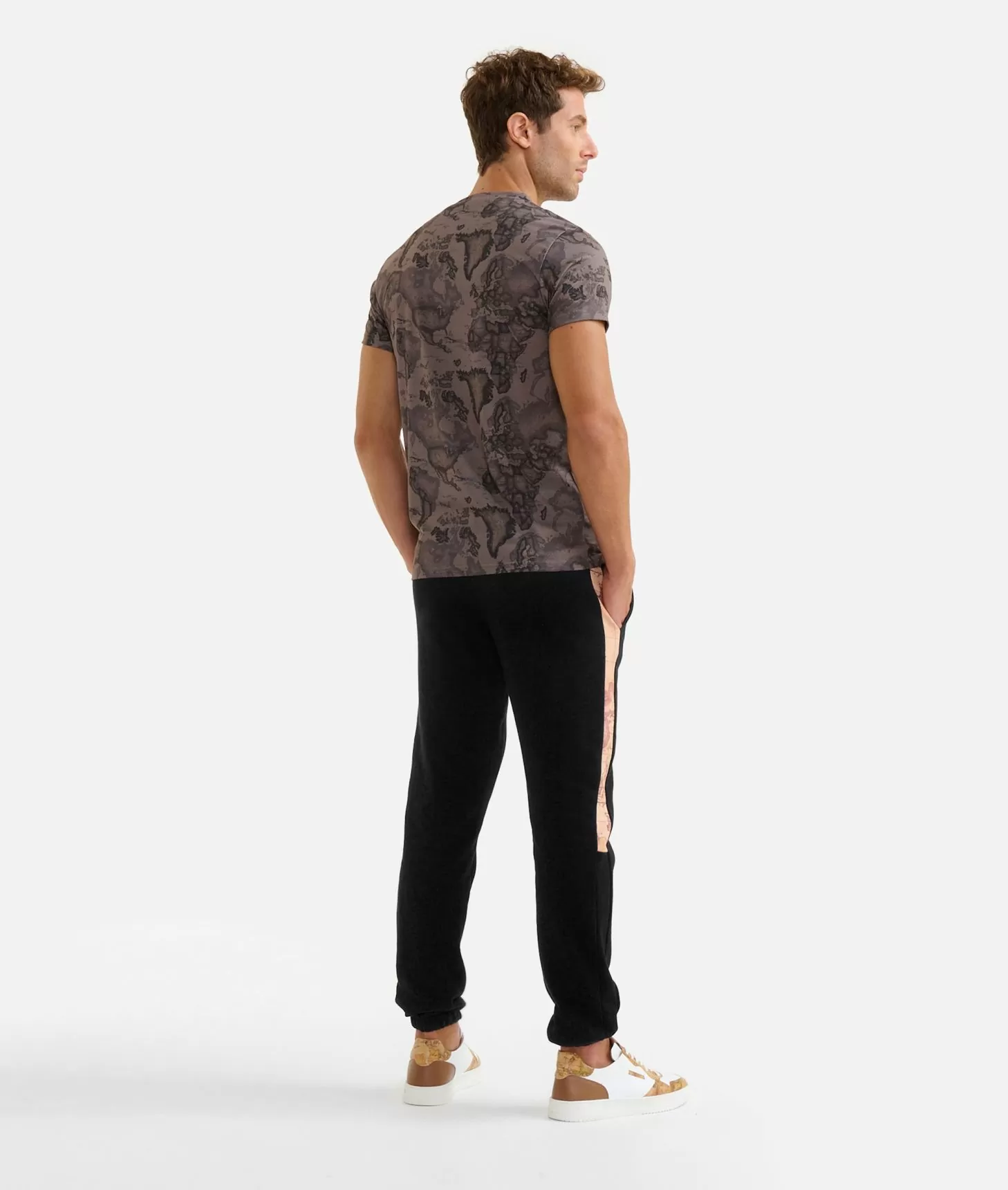 Alviero martini 1a classe T-shirt stampa Geo Military Verde In Vendita